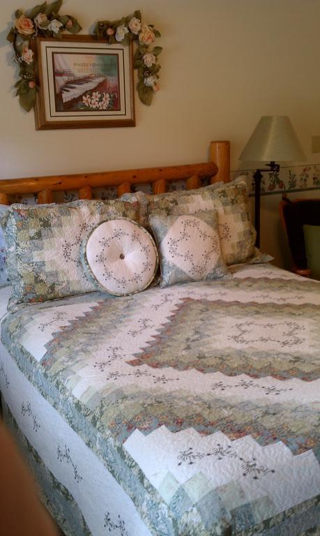 Nature'S Inn Bed And Breakfast Ahwahnee Ruang foto