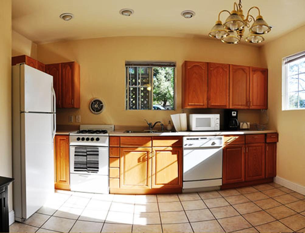 Nature'S Inn Bed And Breakfast Ahwahnee Ruang foto